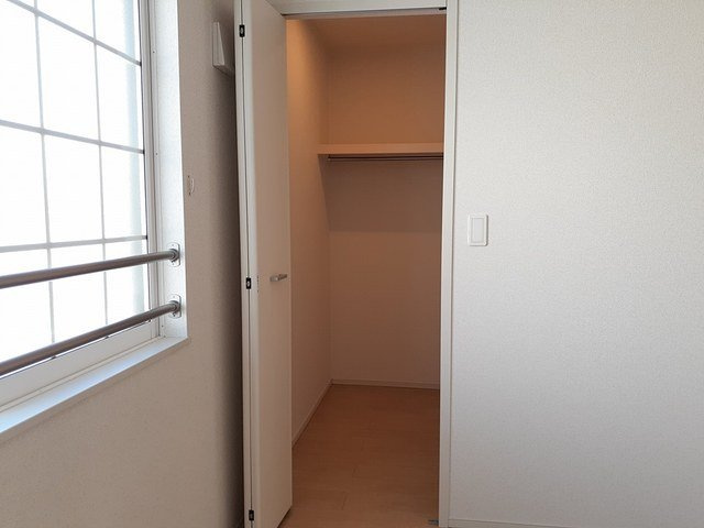 コンフォールⅠの収納|小物を収納するのに便利です