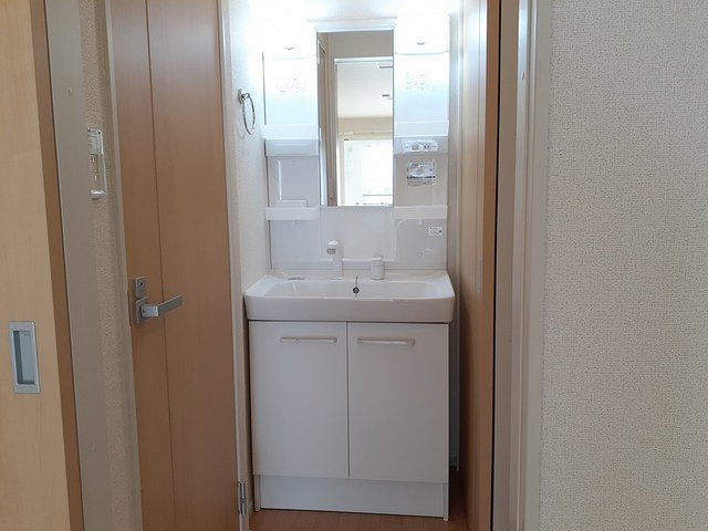 コンフォールⅠの洗面所|洗面所です