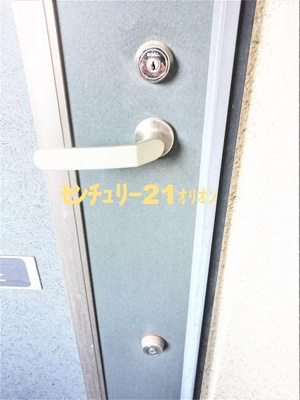 【セキュリティ】 | コーポ寿（コーポコトブキ） | ダブルロックドアの玄関です