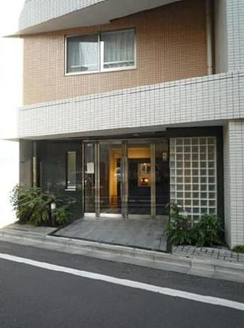 【エントランス】