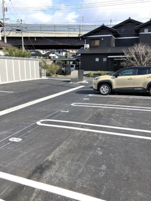 【駐車場】 | メゾン群来