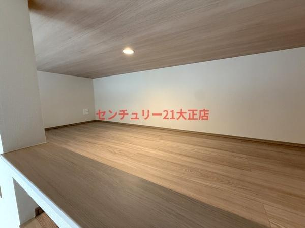 LOFTRIA大正の洋室