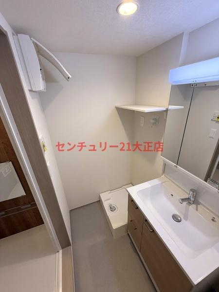 LOFTRIA大正の洗面所