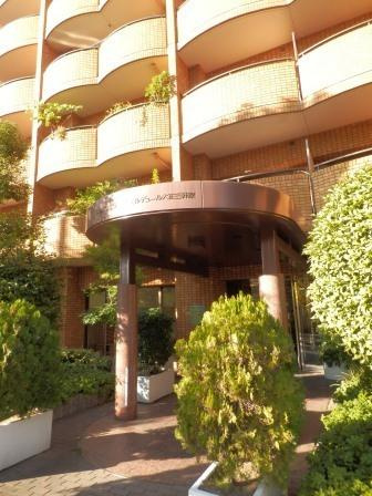 朝日プラザヴェルデュール大正三軒家のエントランス|★建物入口です★