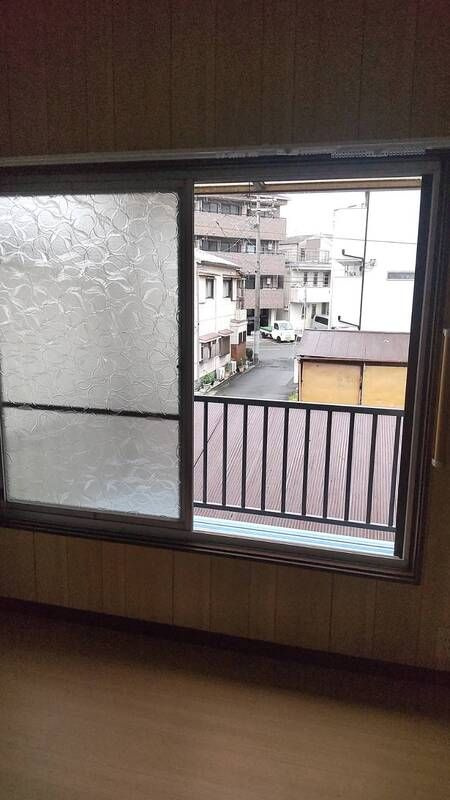 高瀬町貸家のバルコニー