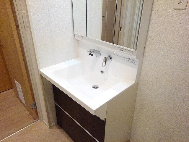 カーサ　セレーノの洗面所