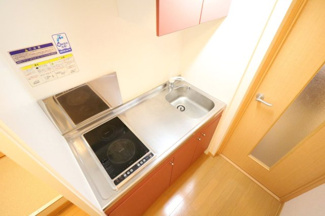【キッチン】 | レオネクスト伊吹Ⅱ | ２口コンロ付きラジエントヒータを設置
