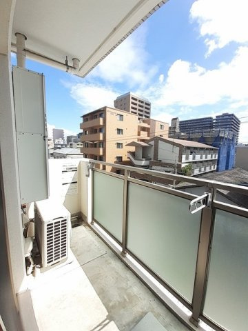 プラステ東島田のバルコニー