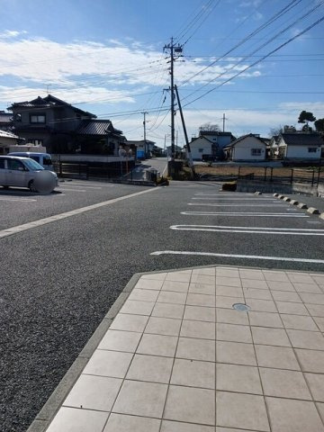 アルモニー　玉名の駐車場