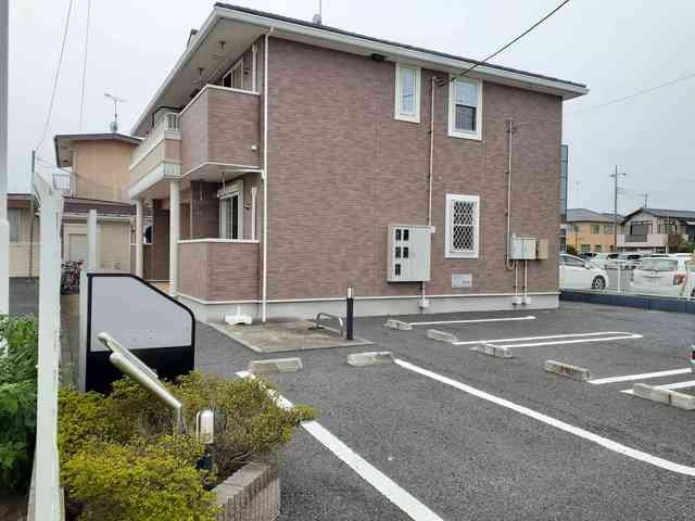 メゾンド　フルールの駐車場|駐車場があります