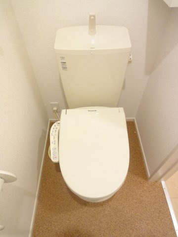 エィチワイティⅡのトイレ|トイレもきれいです