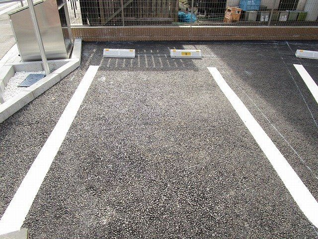 ベルフルールＫの駐車場|駐車スペースもあります