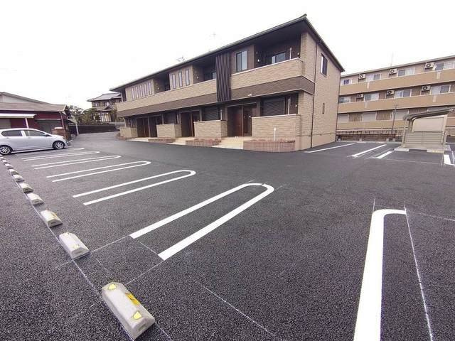 カレント・バレーの駐車場|駐車場に車を止められます