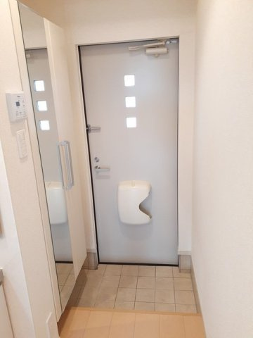 グランベルＢの玄関