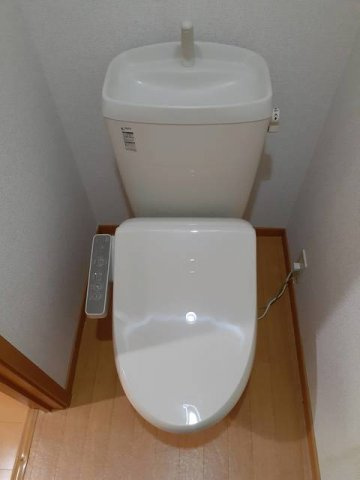 キャッスルウイングⅠのトイレ