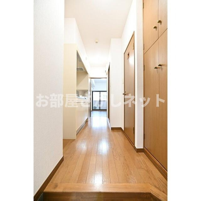 ルーブル文京音羽【おとり物件なし】の玄関