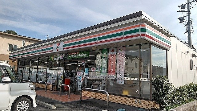 ラフィーネの周辺|セブンイレブン 入間黒須１丁目まで600m