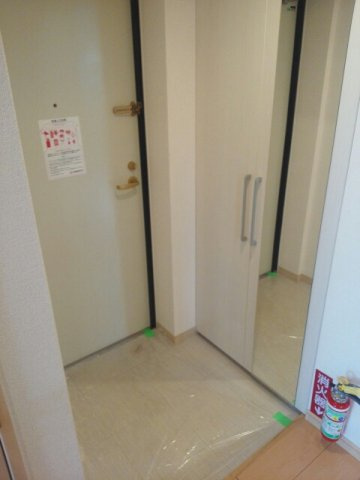 ブリーゼ９２０の玄関