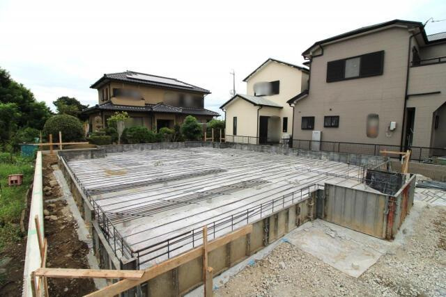 仲介手数料無料）一宮市浅井町前野１棟／１期１号棟の前面道路含む現地写真|9月6日 基礎部分を撮影