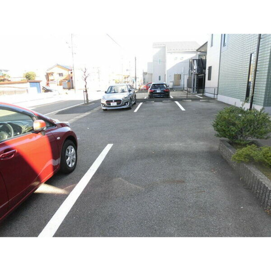 【駐車場】 | クリスタル城西