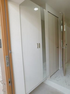 【玄関】 | サンライズN | 同間取り別部屋の写真です。