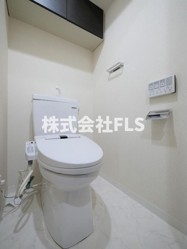 北区中十条４丁目の賃貸マンションのトイレ