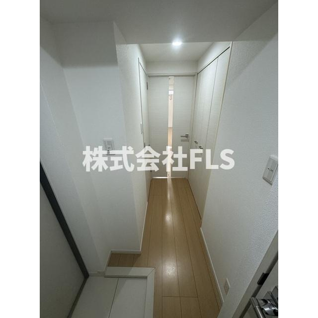 北区中十条４丁目の賃貸マンションの玄関
