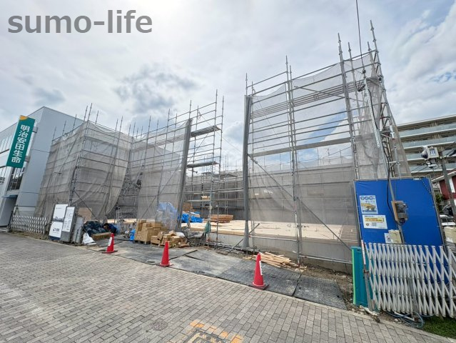 フジパレス新伊丹駅東イーストのエントランス
