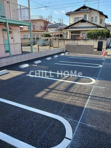 ウィステリア・エフの駐車場|当社、チルホームのHPもご覧ください(^^)/物件情報多数♪
