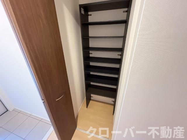 グランリヴィエールⅡの収納|靴箱