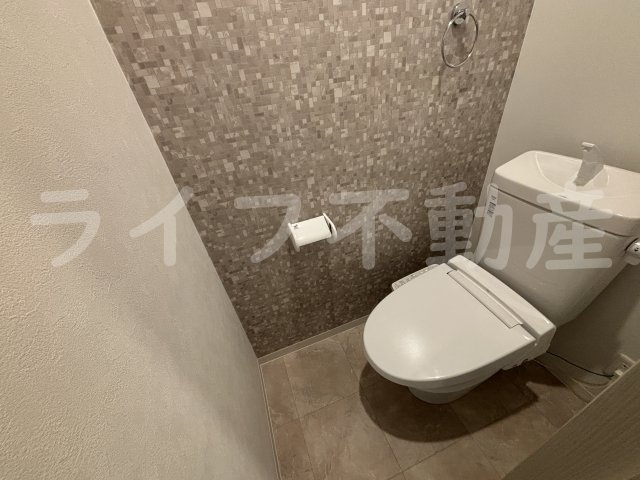 Alivio東大阪Eastのトイレ|コンパクトで使いやすいトイレです