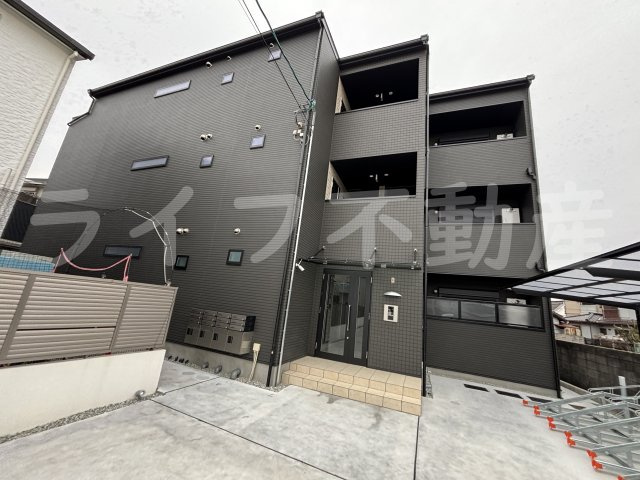 Alivio東大阪Eastの外観|落ち着いた雰囲気の外観です