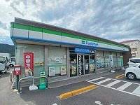 ソネットの周辺|ファミリーマート牟礼店さんまで240m