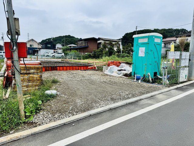 八王子市　宮下町　新築一戸建て　６期の駐車場|～並列3台駐車可能カースペース～