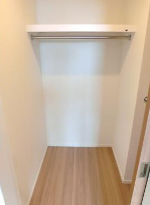 千代田区神田駿河台２丁目の賃貸マンションの収納|納戸ウオークインクローゼット