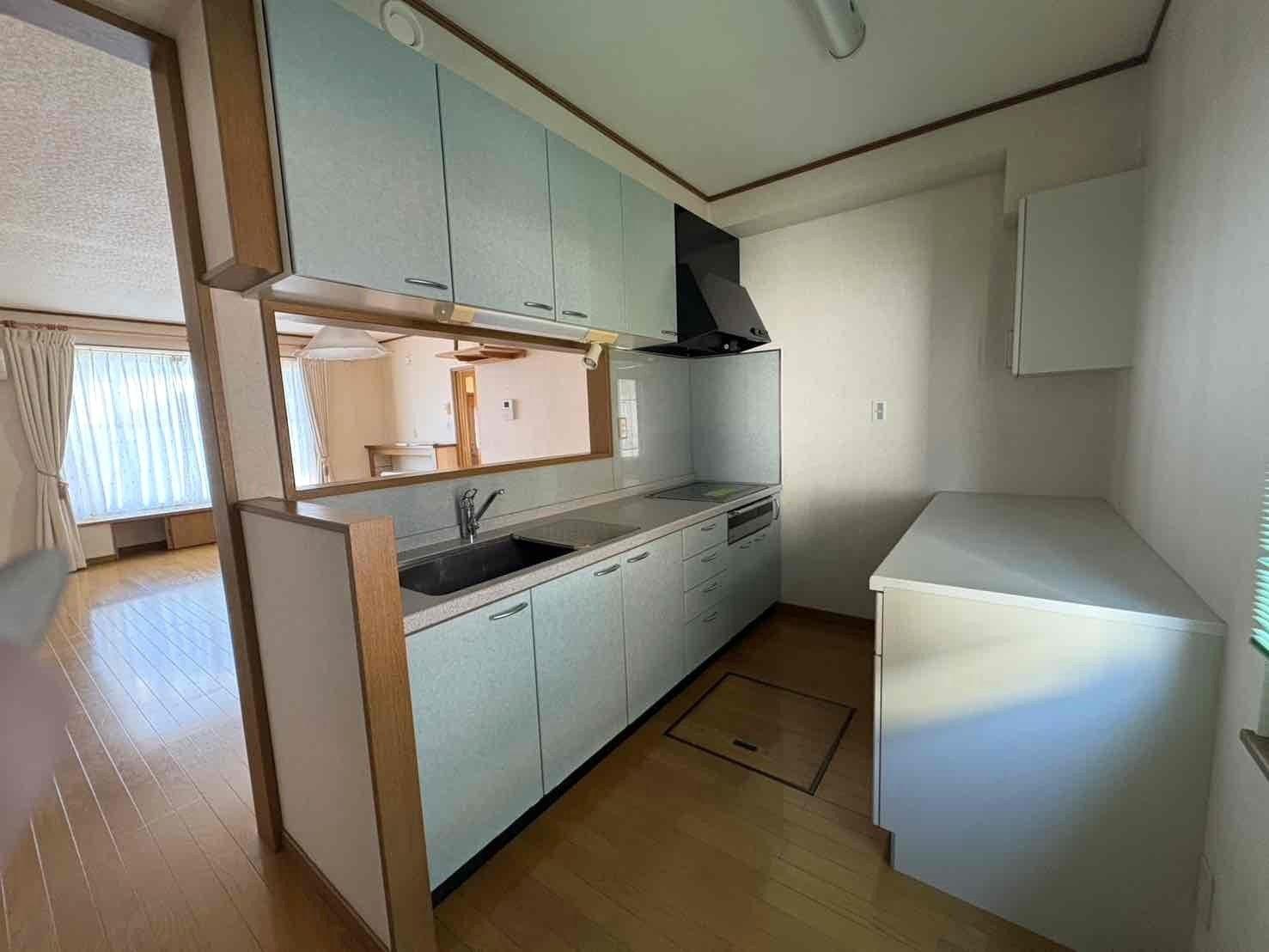 北見市大正127番28　中古売家のキッチン