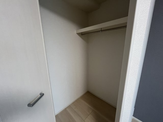 オリエントレジデンス門真殿島町の収納|(参考)同マンション同間取り他部屋の写真