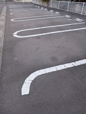 フィオーレ　リン　Ａの駐車場