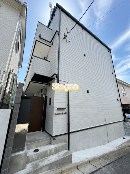 ラビット南与野の外観