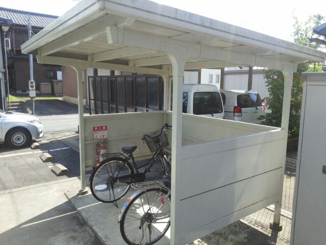 ＧＬＡＳＳ　ＷＩＮＧ　２０００のその他共用部分