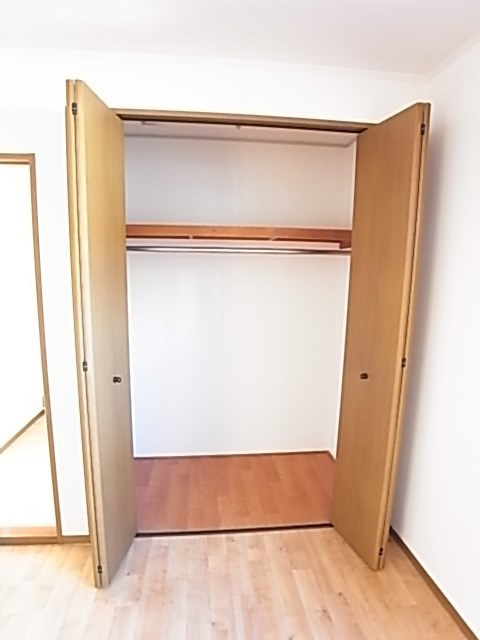 ノイエステ瓦屋の収納