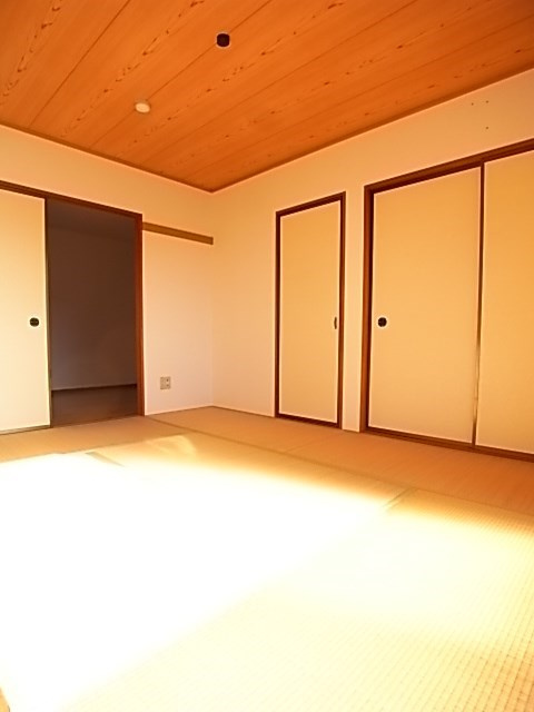 ノイエステ瓦屋の寝室