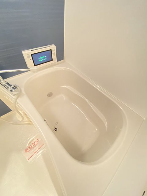 ハウオリ　オハナの浴室