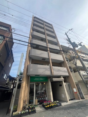 プレミール井上の外観