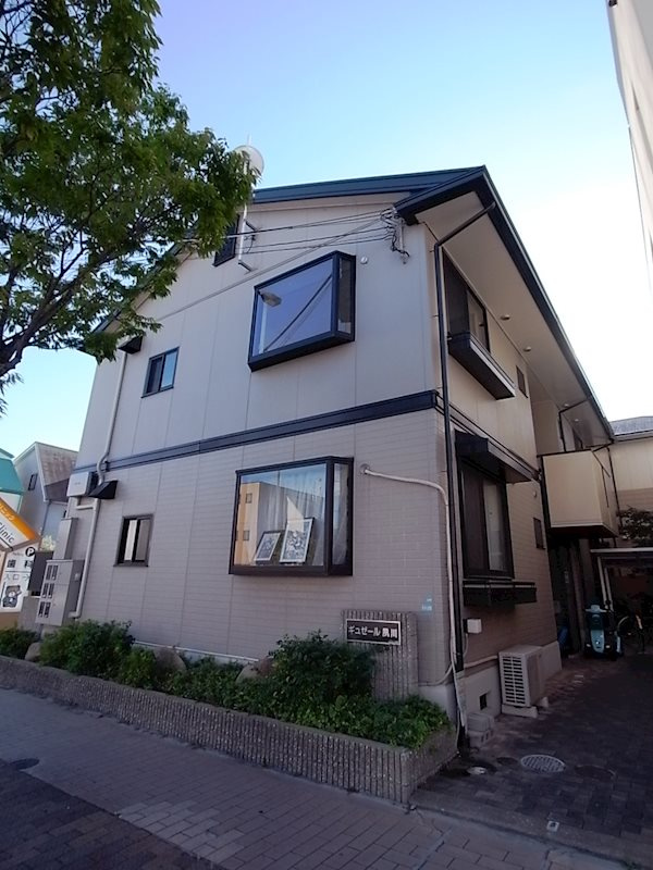 ギュゼール夙川の外観