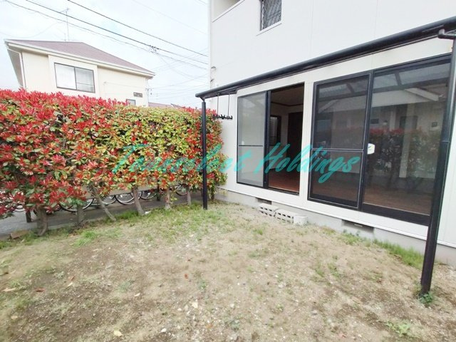 茅ヶ崎市浜之郷のテラスの設備|専用の庭もついております！