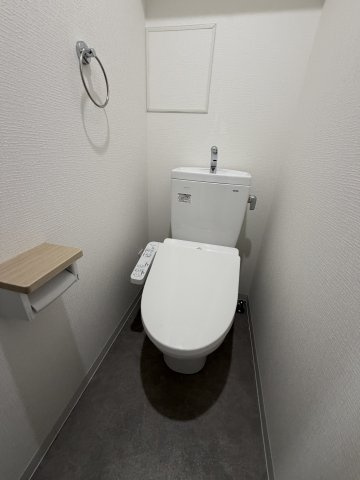 LIVIAZ KOBE CRESTのトイレ