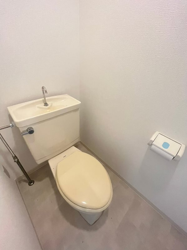 平成マンションのトイレ