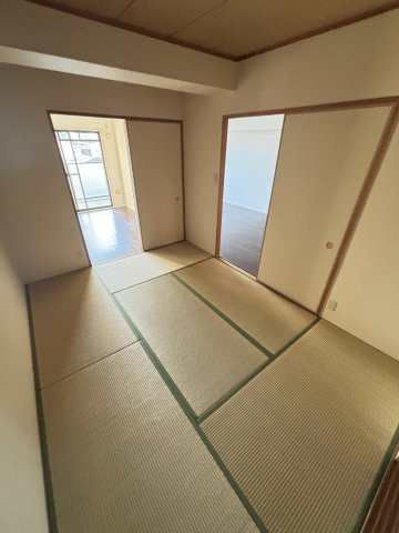 プロスペリテ神戸の和室