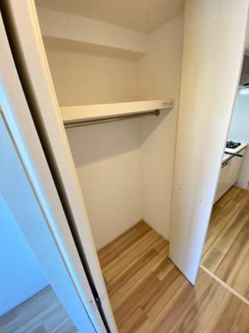 レオンコンフォート難波西Ⅲの収納